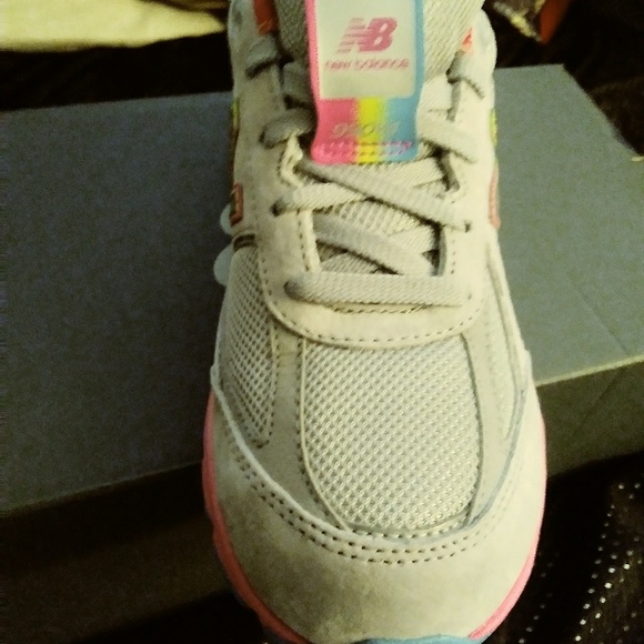 Rainbow 990 - Picture 2 of 4